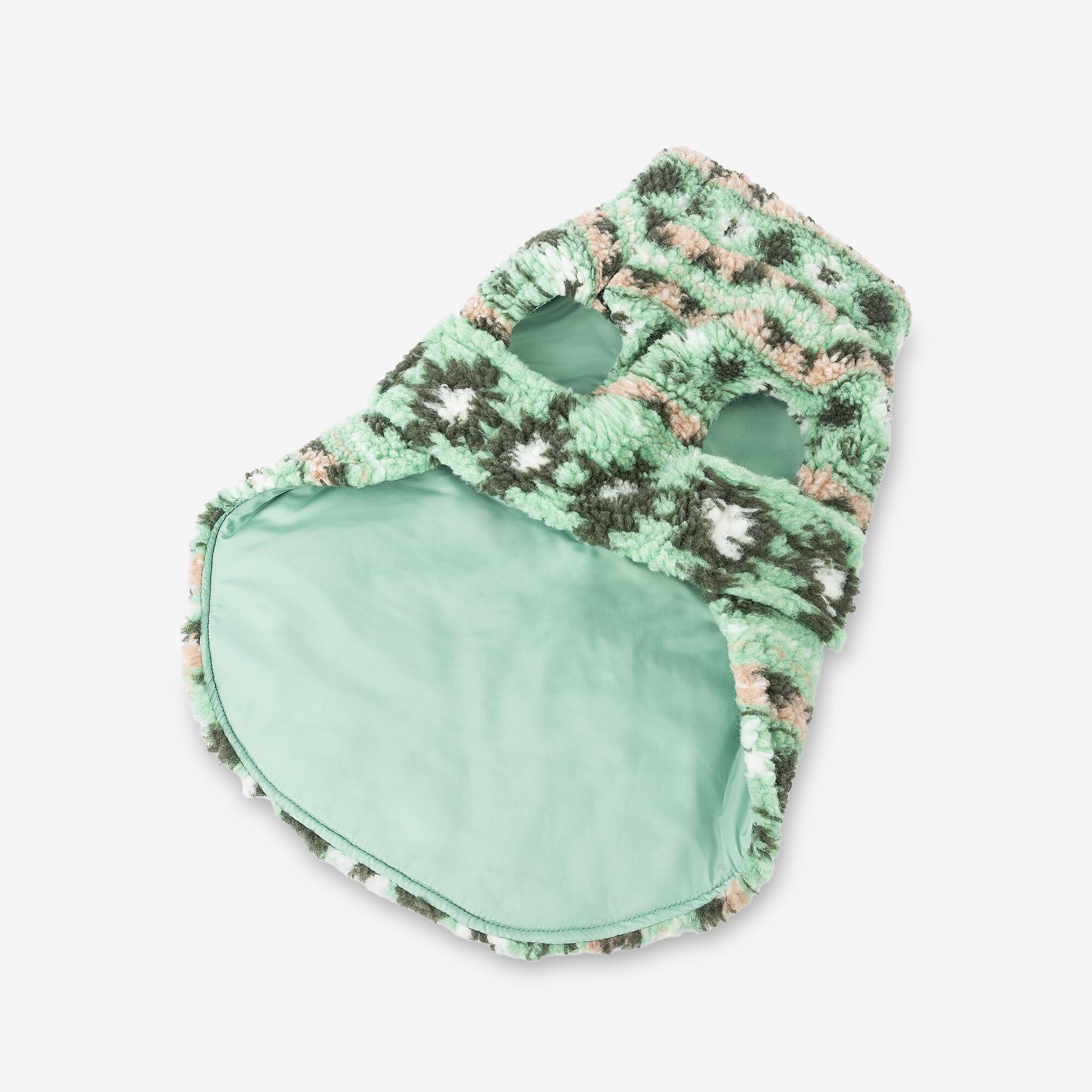 Veste réversible Nell Aztec Sherpa Sage pour chien – Veste confortable, élégante et ajustable pour chien